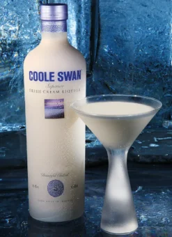 Coole Swan Whiskey Liqueur | 16 % Vol | 0,7 L -Senseo || Tassimo Verkäufe 22c196412ddc35c1bcc284d8f53dfee3