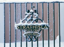 Chivas Regal 12 Years Old Scotch Whisky 40% 1,0L -Senseo || Tassimo Verkäufe 23dbf28a6cf6427de33902dce134235a