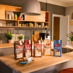 Melitta Kaffee BellaCrema LaCrema Ganze Bohne, Mittelstarke Kaffeebohnen, 8er Pack, 8 X 1000g -Senseo || Tassimo Verkäufe 250aa6c2240eecf61b42f27cb0e380c7