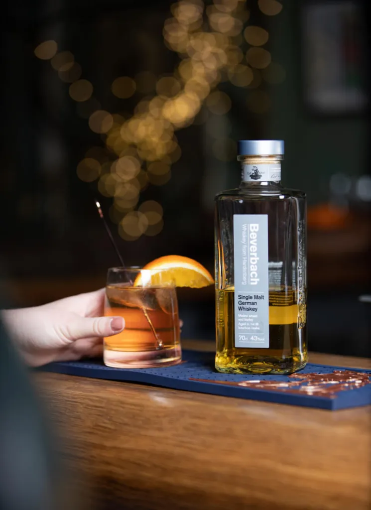 Beverbach Whiskey From Hardenberg Single Malt German Whiskey | 43 % Vol | 0,7 L 2 Beverbach Whiskey From Hardenberg Single Malt German Whiskey | 43 % Vol | 0,7 L – Bild 2