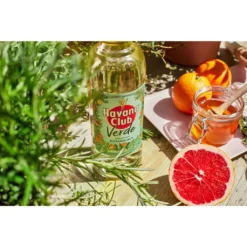 Havana Club Verde Botanicals Spirit Drink Kuba | 35 % Vol | 0,7l -Senseo || Tassimo Verkäufe 7798004f40c182b64d1a4b86e5cb117e