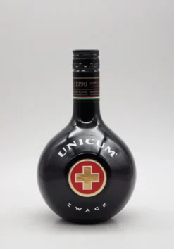 Unicum Kräuterlikör | 40 % Vol | 0,7 L -Senseo || Tassimo Verkäufe 8e4ed61210f6c352bcf4cfa6faecaaf9
