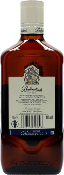 Ballantine's Finest Blended Scotch Whisky | 40 % Vol | 0,7 L -Senseo || Tassimo Verkäufe d78de9a004b201b98fbb6672bda689a3