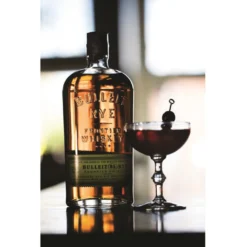 Bulleit Rye Straight American Rye Whiskey 0,7l, Alc. 45 Vol.-% -Senseo || Tassimo Verkäufe dafda5ae13c65558f5ed14323865ae88