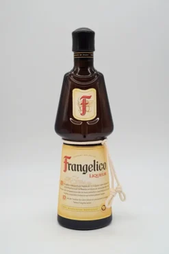 Frangelico Hazelnut Liqueur | 20 % Vol | 0,7 L -Senseo || Tassimo Verkäufe f069a344c8ec434ad5151515765c2638
