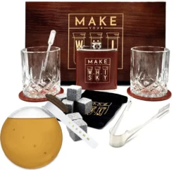 Kabumm Make Your Whisky Set - 0,7L (40% Vol) Vollmundiger Single Grain Whisky + Geschenkset In Holzbox Mit 2x Tumbler + 2x Untersetzer + Flachmann + Zange + Pipette + 8x Eiswürfel Stein In Stoffbeutel- [Enthält Sulfite]